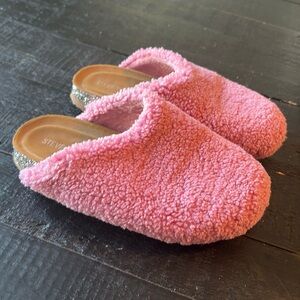 Steve Madden girls pink fuzzy mules